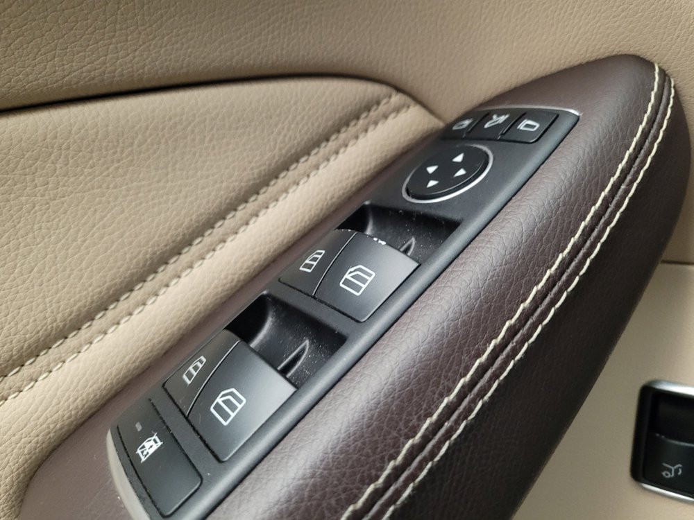 Used 2017 Mercedes-Benz GLS 450 4MATIC w/ Premium Package image 27