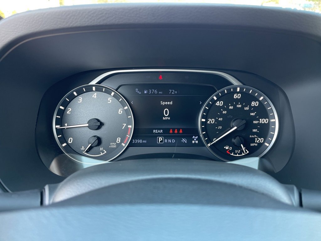 Certified 2025 Nissan Frontier SV w/ Tow Package image 9