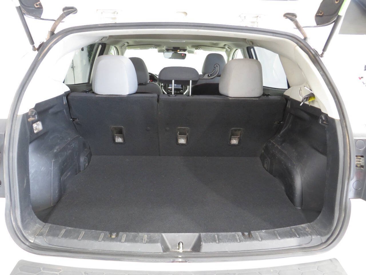 Used 2021 Subaru Crosstrek 2.0i Premium w/ Moonroof Package AWD/4WD image 13