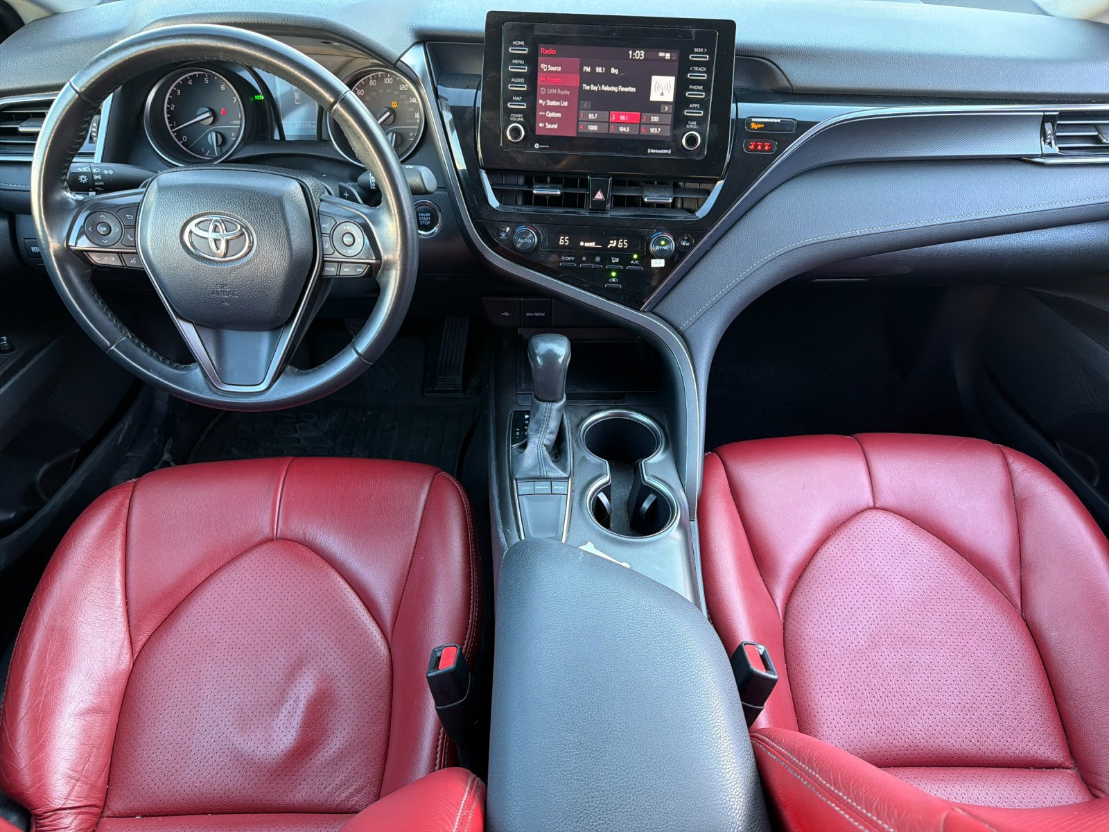 Used 2024 Toyota Camry SE w/ Convenience Package FWD image 12