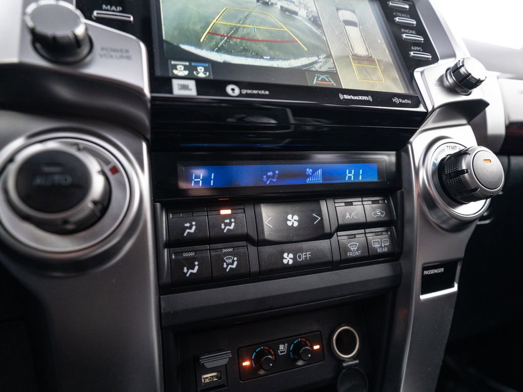 Used 2023 Toyota 4Runner Limited image 32