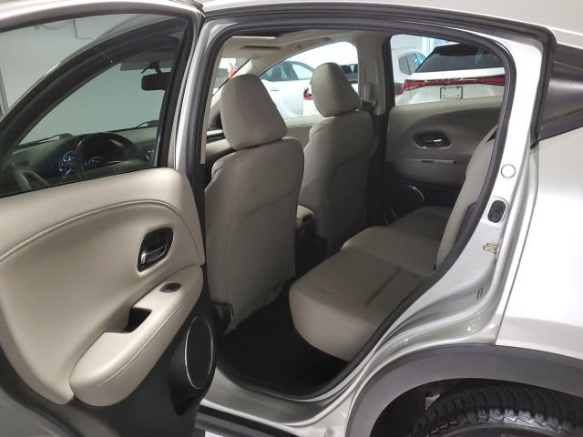 Used 2016 Honda HR-V EX-L image 32