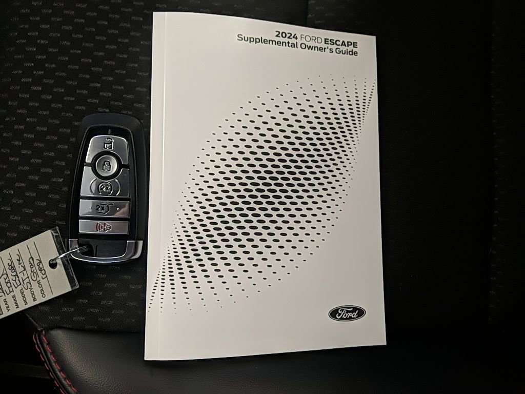 Used 2024 Ford Escape ST-Line w/ Tech Pack #1 image 28