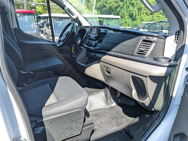 Used 2024 Ford Transit 250 Low Roof w/ Exterior Upgrade Package image 17
