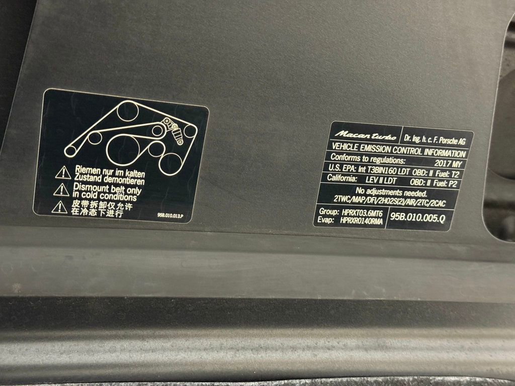 Used 2017 Porsche Macan Turbo image 82