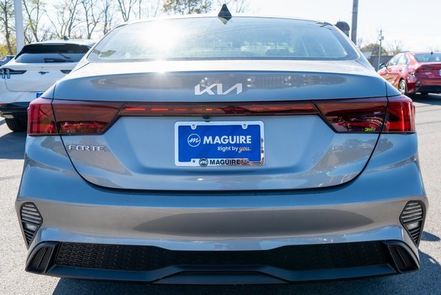 Used 2023 Kia Forte LXS image 7