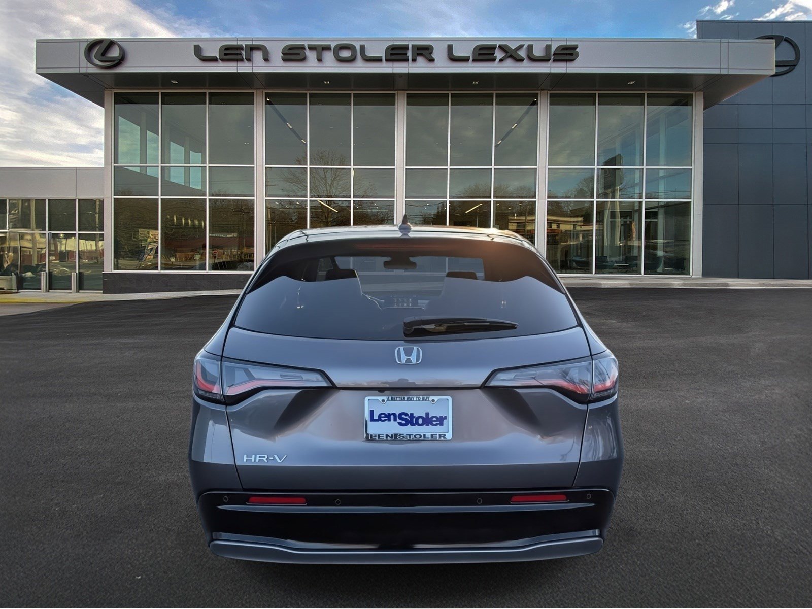 Used 2023 Honda HR-V EX-L image 4