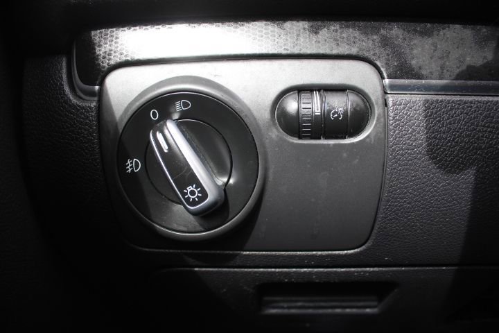 Used 2014 Volkswagen GTI Wolfsburg Edition image 22