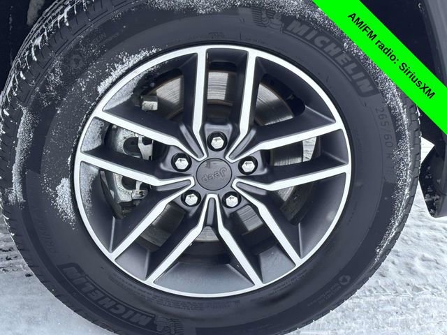 Used 2021 Jeep Grand Cherokee Limited w/ Trailer Tow Group IV image 35