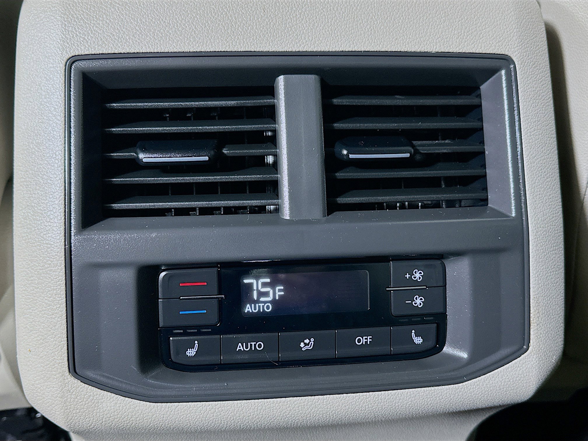 Used 2021 Volkswagen Atlas SEL Premium image 26