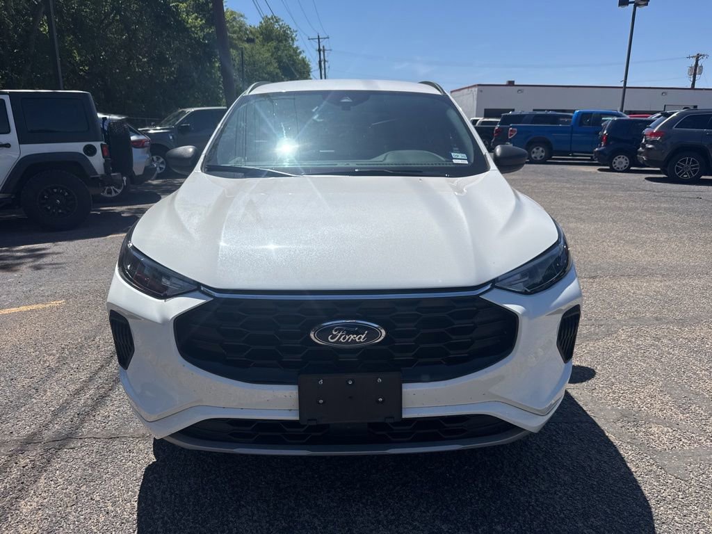 Used 2023 Ford Escape ST-Line w/ Tech Pack #1 FWD image 6