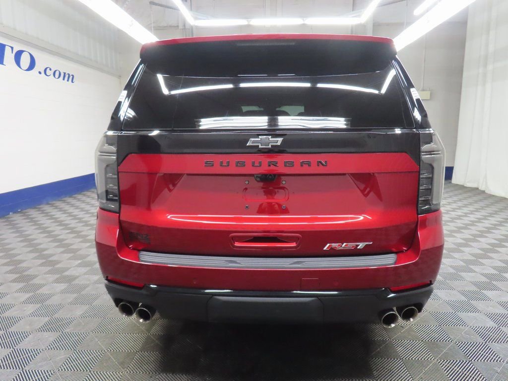 Used 2025 Chevrolet Suburban RST w/ Advanced Technology Package AWD/4WD image 34