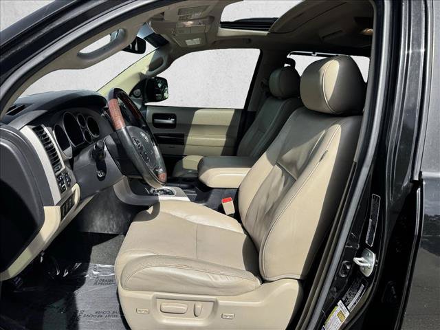 Used 2013 Toyota Sequoia Platinum AWD/4WD image 10
