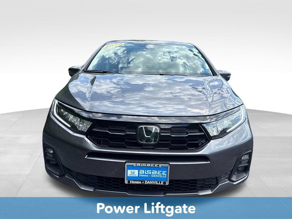 Used 2025 Honda Odyssey Touring image 11