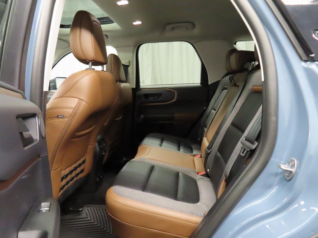 Used 2024 Ford Bronco Sport Outer Banks w/ Tech Package AWD/4WD image 10