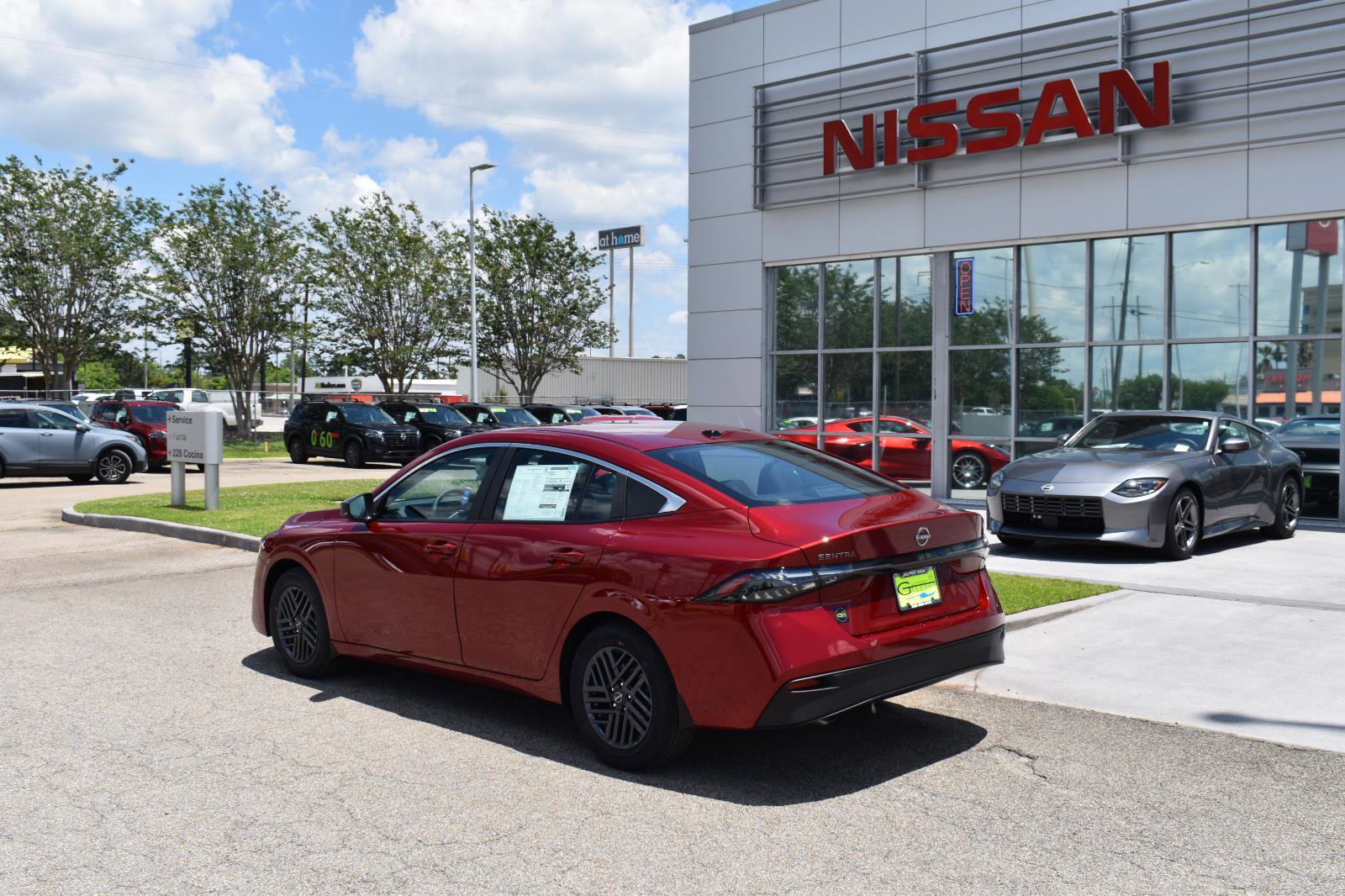 Used 2026 Nissan Sentra SV w/ SV Convenience Package FWD image 6