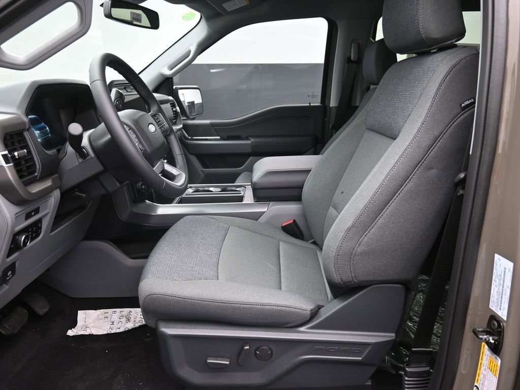 New 2026 Ford F150 XLT w/ Equipment Group 302A MID RWD image 21