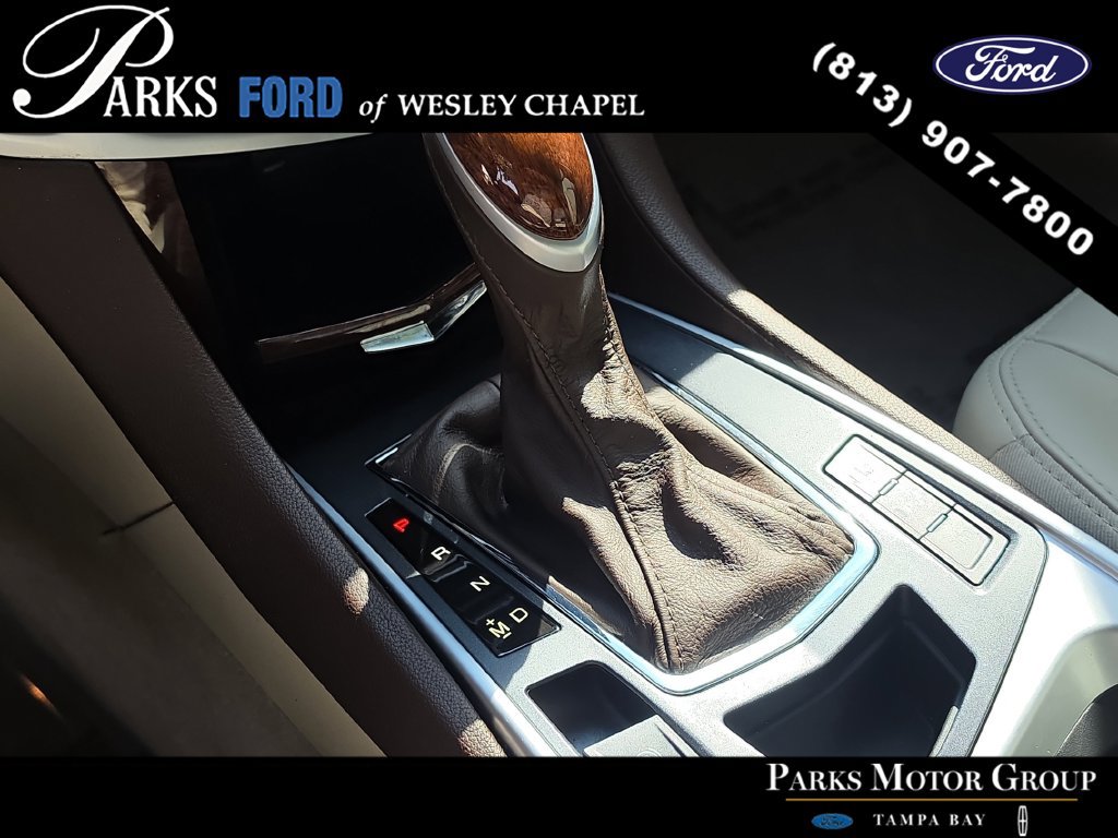 Used 2015 Cadillac SRX Luxury w/ Driver Awareness Package FWD image 26