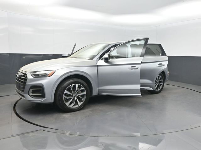 Used 2021 Audi Q5 2.0T Premium w/ Convenience Package image 39