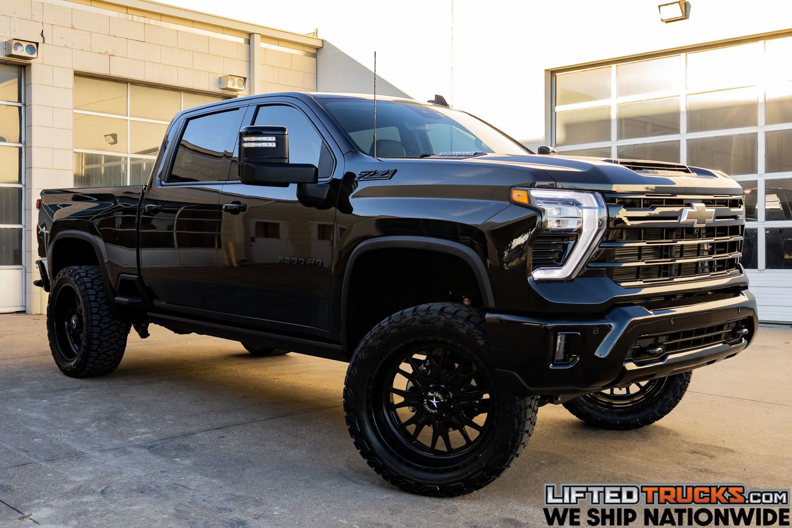 Used 2024 Chevrolet Silverado 2500 LTZ w/ LTZ Plus Package image 1
