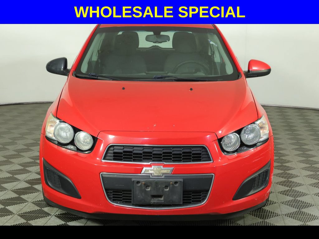 Used 2014 Chevrolet Sonic LT FWD image 3