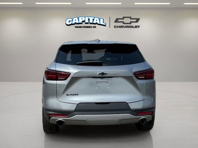 Used 2023 Chevrolet Blazer LT w/ LPO, Black Grille Bar Package image 4