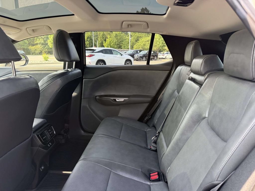 Used 2023 Lexus RZ 450e Premium w/ Technology Package AWD/4WD image 18