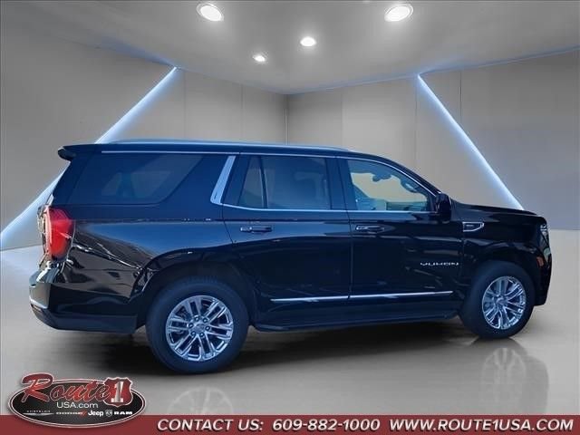 Used 2024 GMC Yukon SLT AWD/4WD image 3
