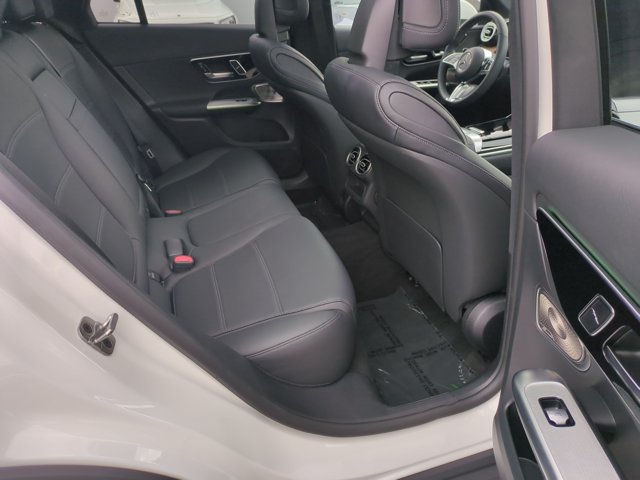 Certified 2025 Mercedes-Benz GLC 350e 4MATIC image 22