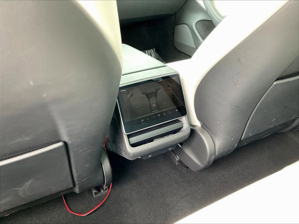 Used 2024 Tesla Model 3 Standard Range RWD image 10