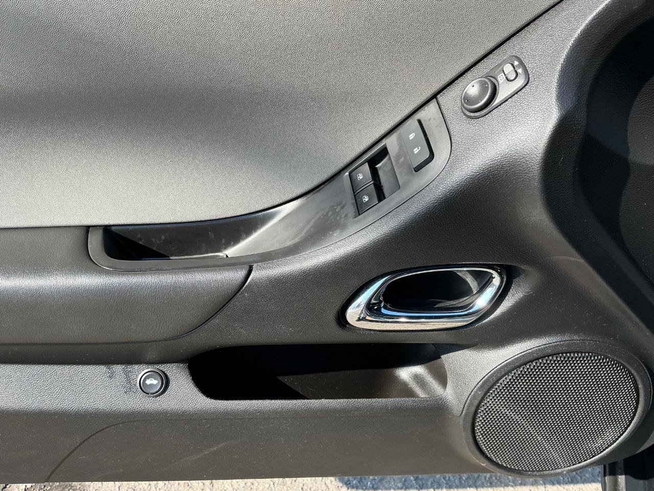 Used 2014 Chevrolet Camaro LS image 15