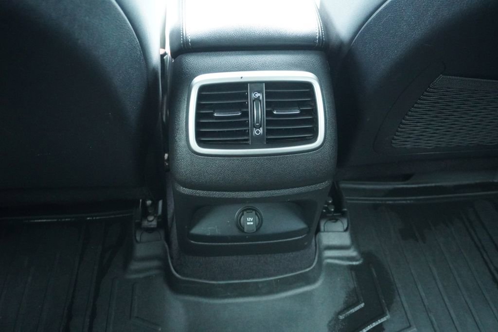 Used 2016 Kia Sorento L image 29