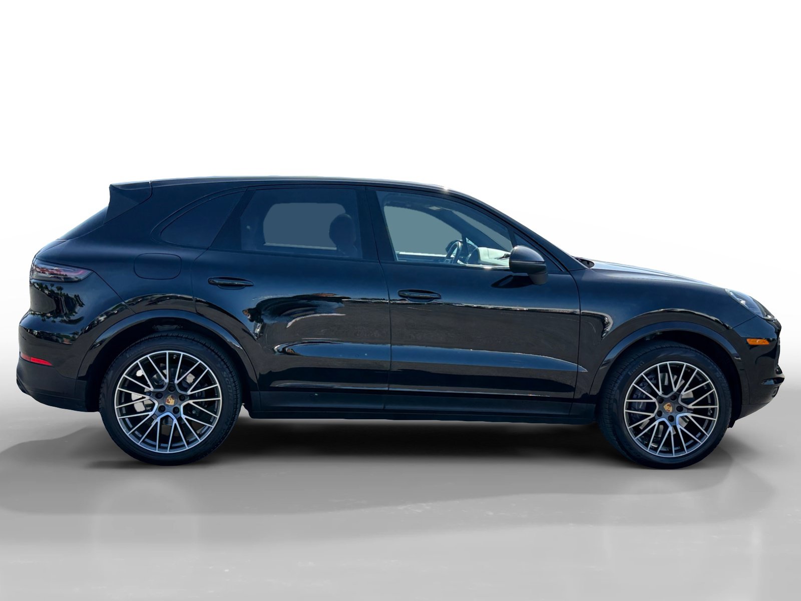Used 2023 Porsche Cayenne Platinum Edition AWD/4WD image 6