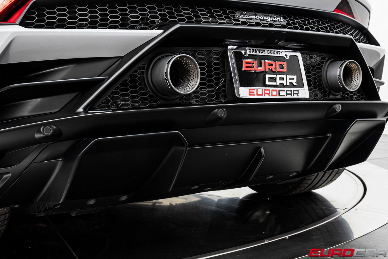 Used 2023 Lamborghini Huracan EVO image 20