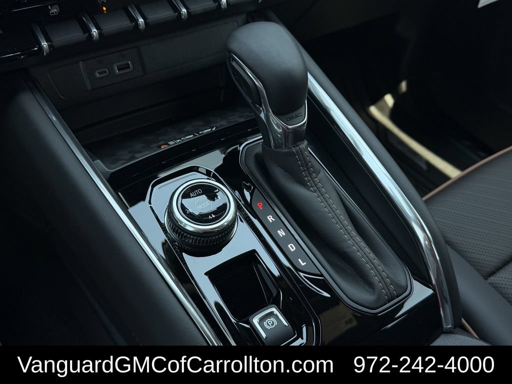New 2026 GMC Canyon AT4 w/ Technology Plus Package AWD/4WD image 16