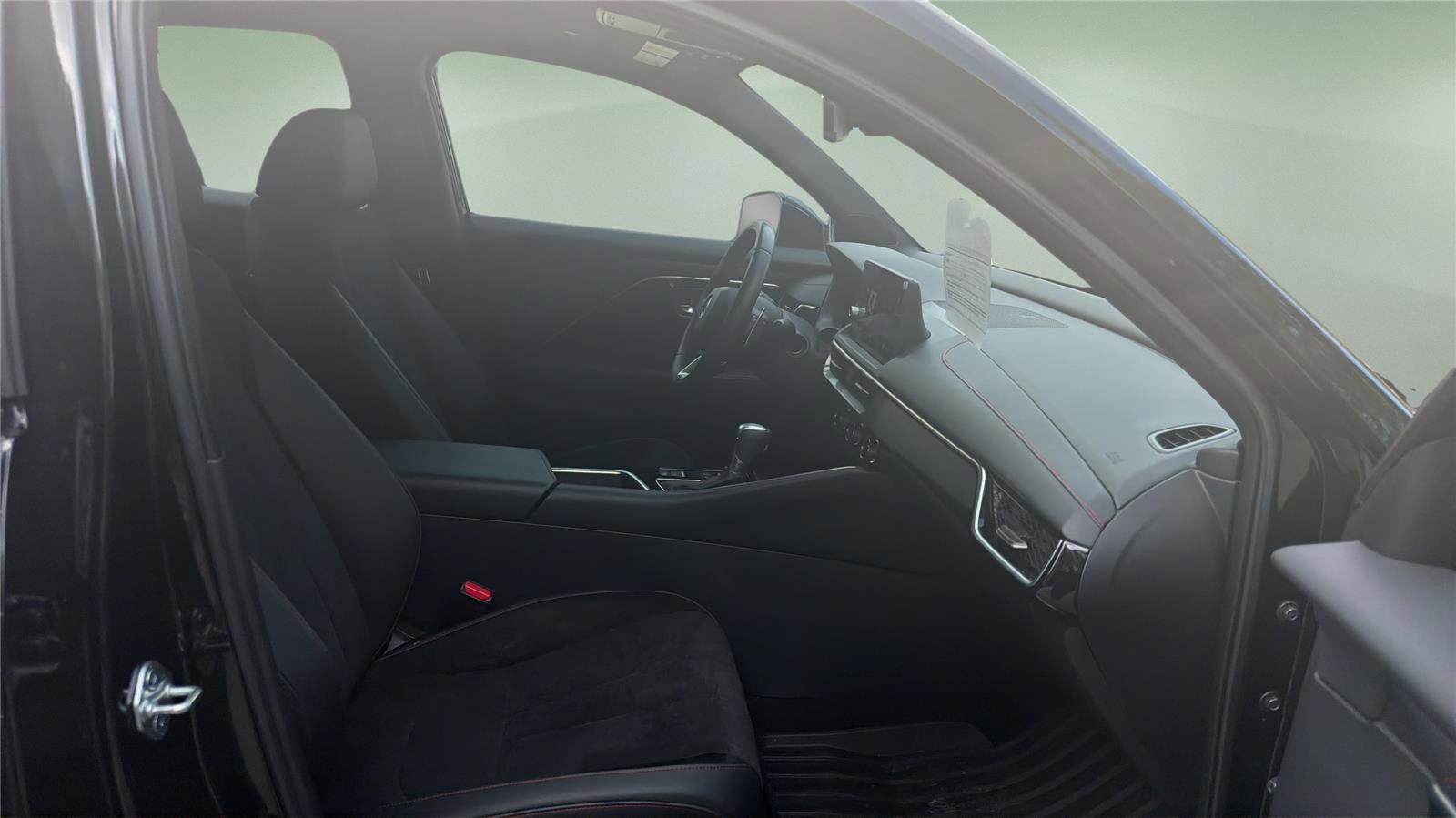 Used 2025 Acura ADX A-Spec image 11