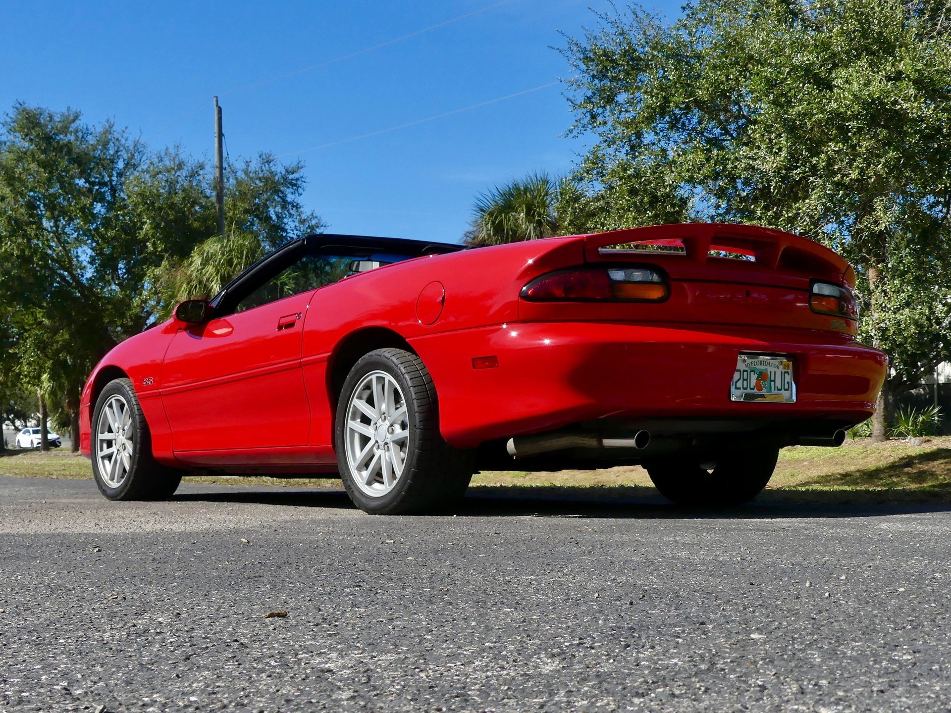 Used 2000 Chevrolet Camaro Z28 w/ SS Performance/Appearance Pkg image 20