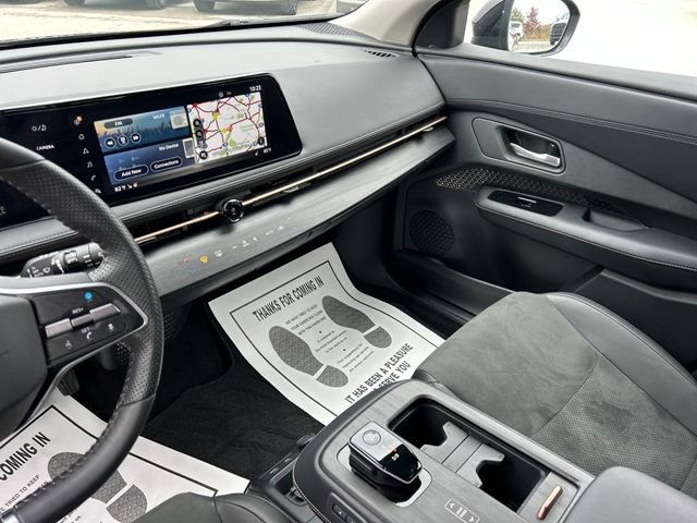 Used 2023 Nissan Ariya AWD image 11