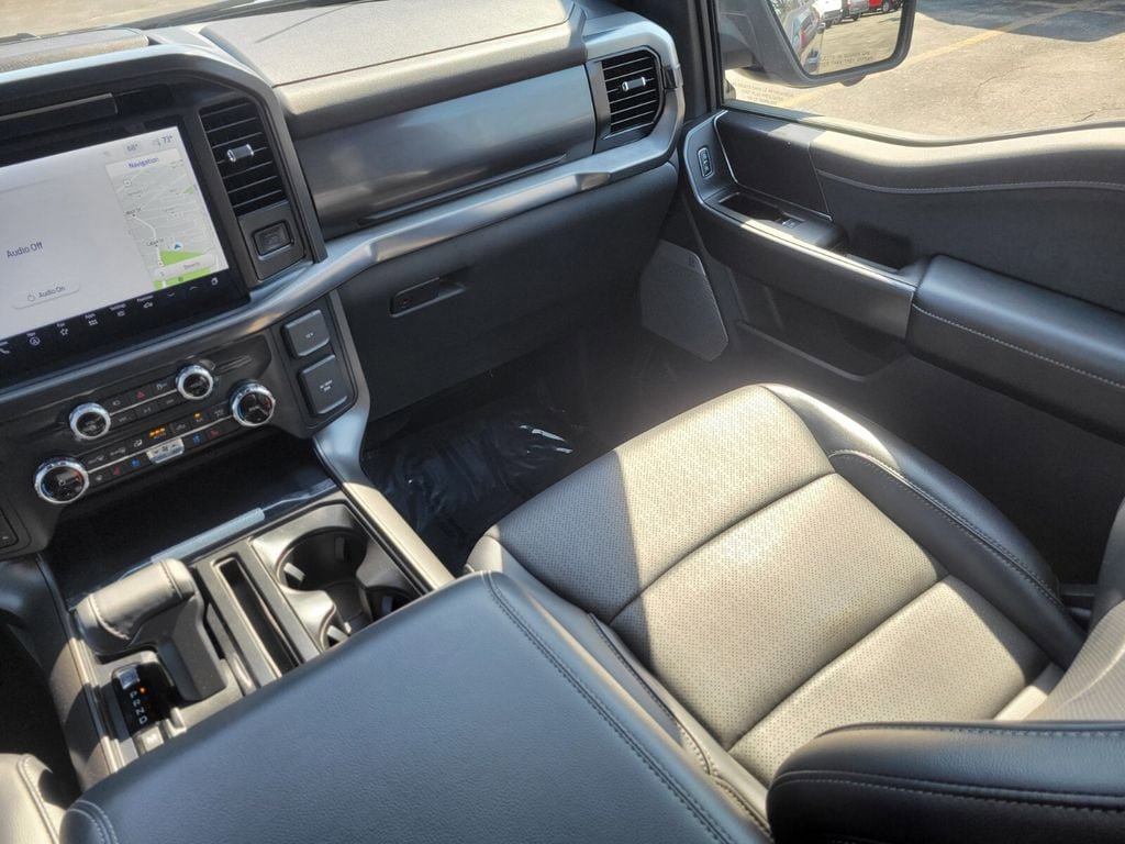 Used 2025 Ford F150 Lariat w/ Bed Utility Package AWD/4WD image 14