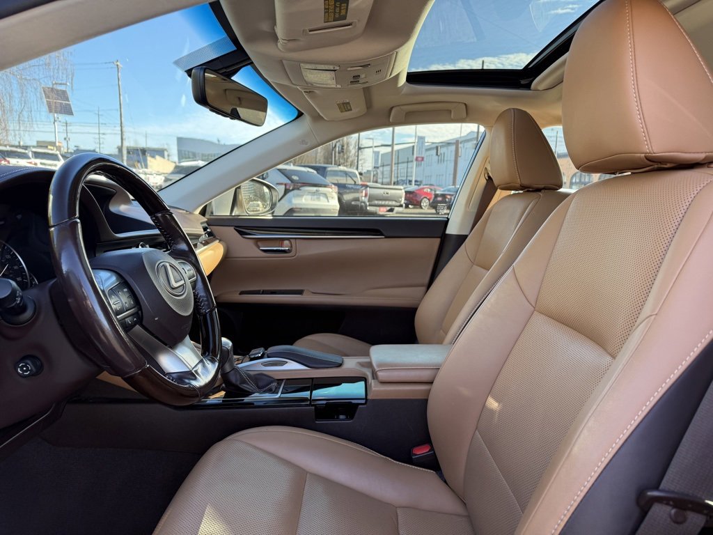 Used 2016 Lexus ES 350 image 11