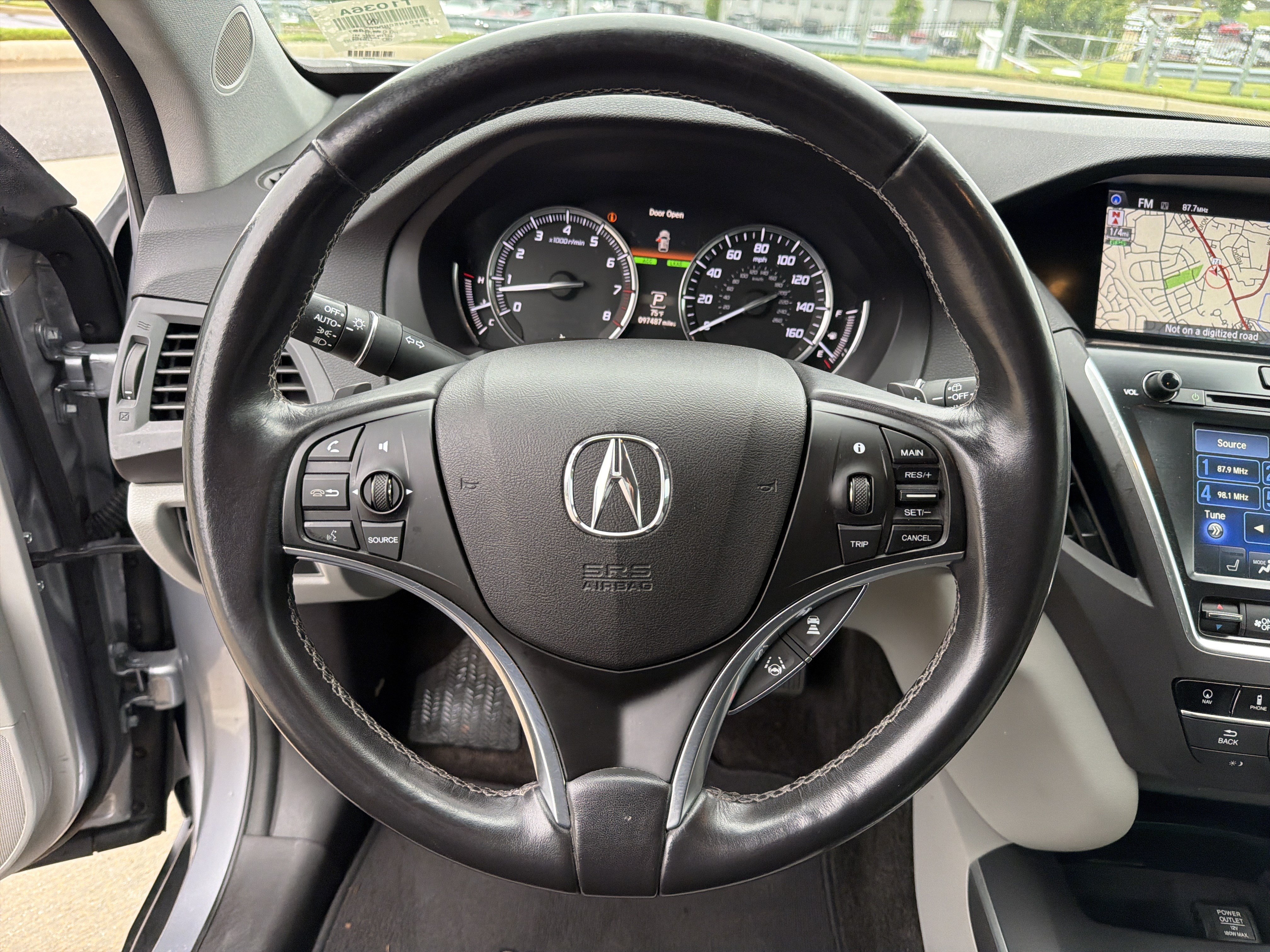 Certified 2017 Acura MDX SH-AWD w/ Technology Package image 18