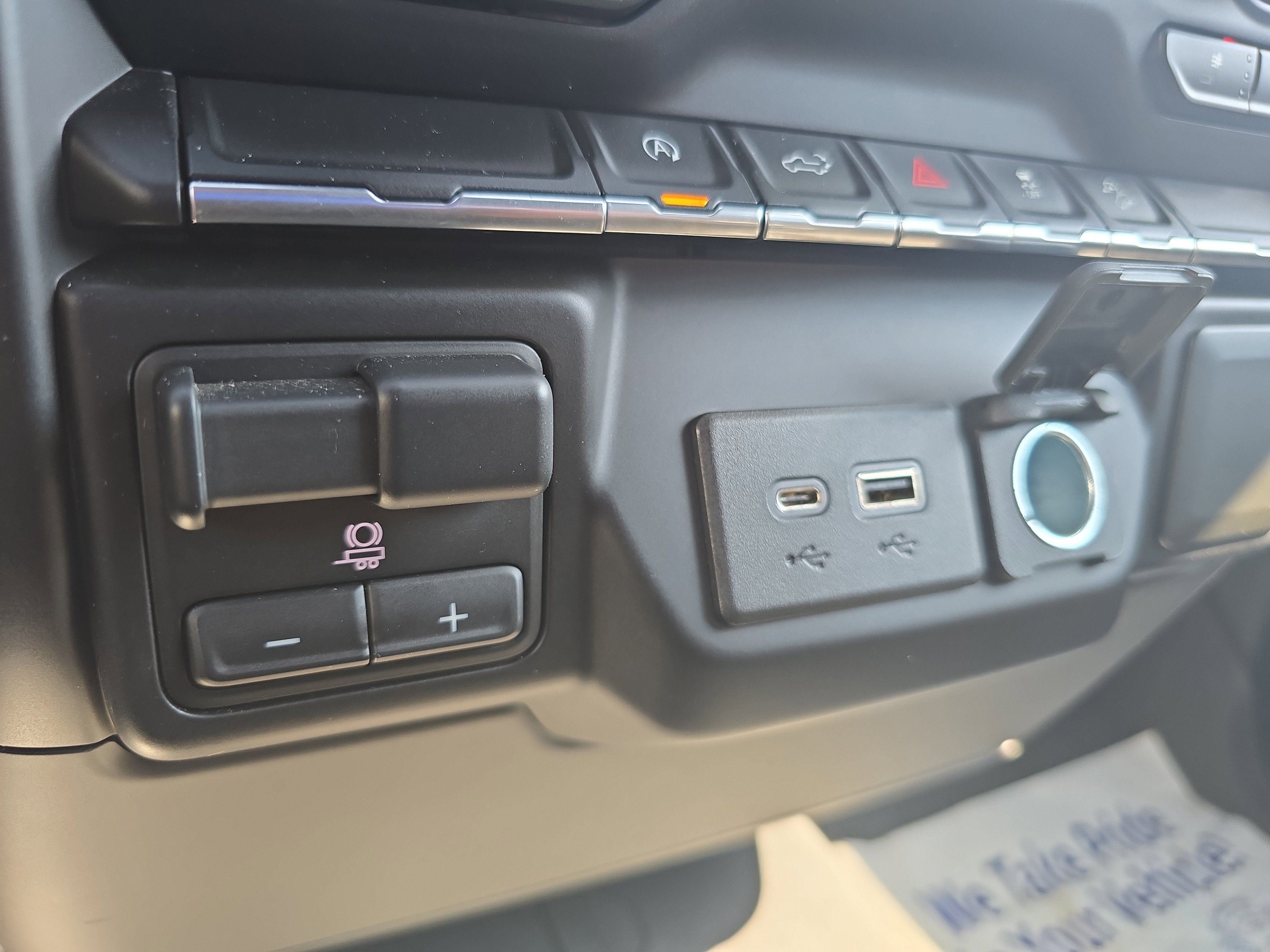 Used 2022 Chevrolet Silverado 1500 RST image 32