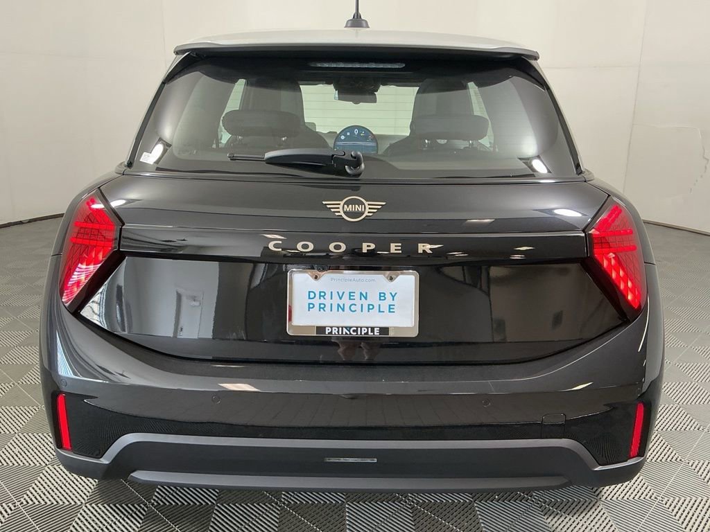New 2026 MINI Cooper 2-Door Hardtop image 5