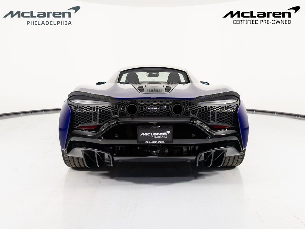 Used 2023 McLaren Artura RWD image 6