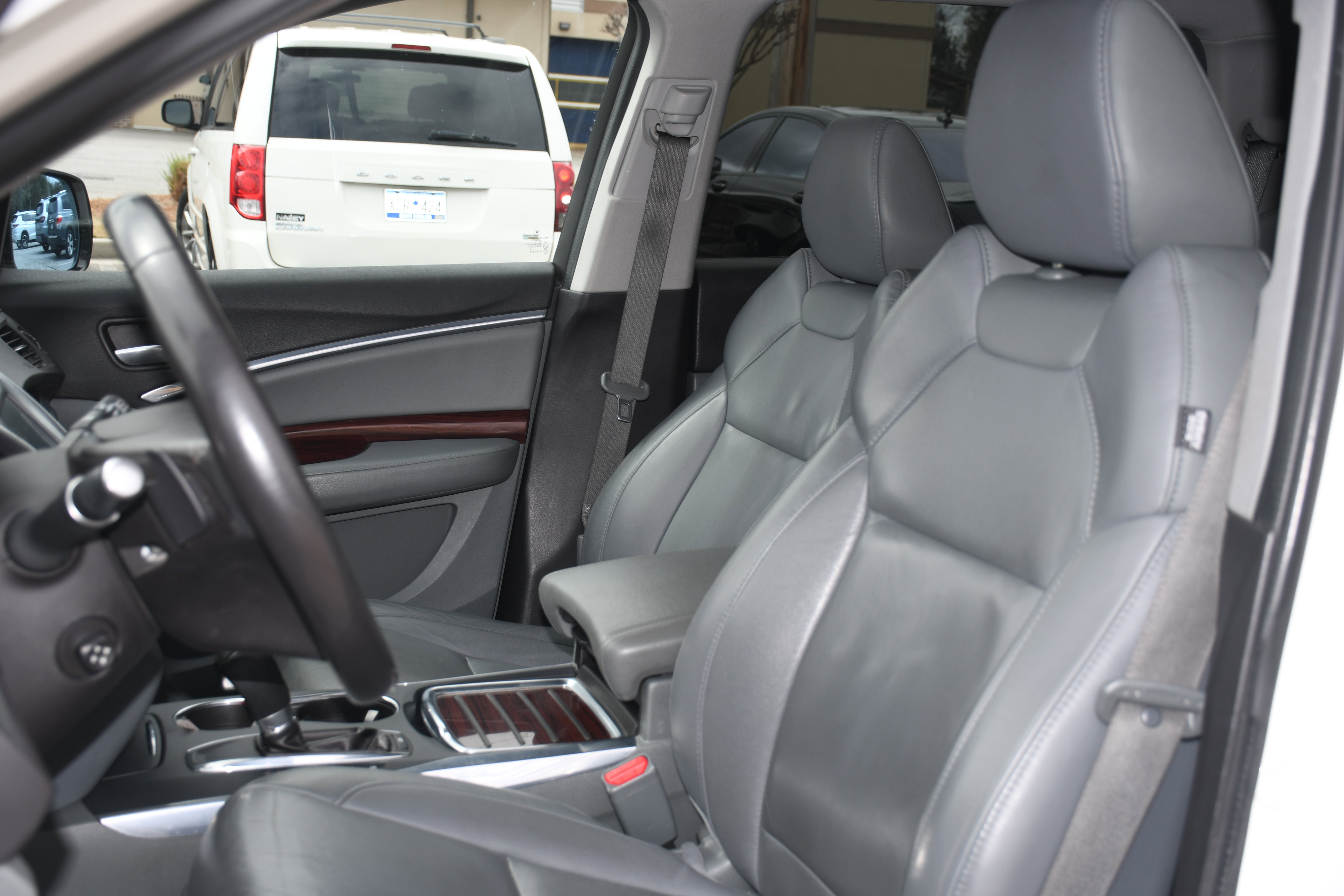 Used 2015 Acura MDX SH-AWD w/ Technology Package image 12