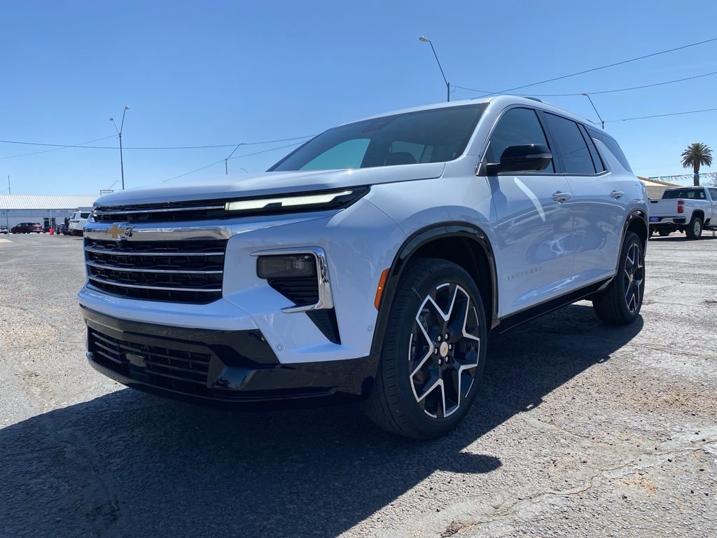 New 2026 Chevrolet Traverse High Country FWD image 2