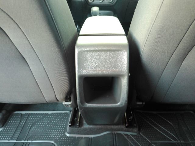 Used 2025 Chevrolet Trax LS w/ LS Convenience Package image 24