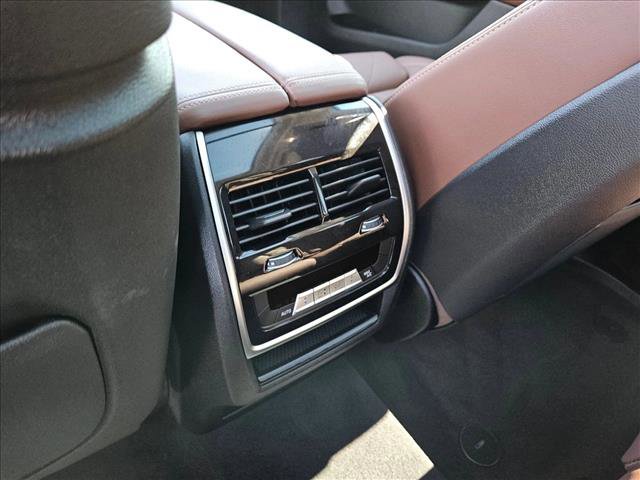 Certified 2024 BMW X7 xDrive40i image 19