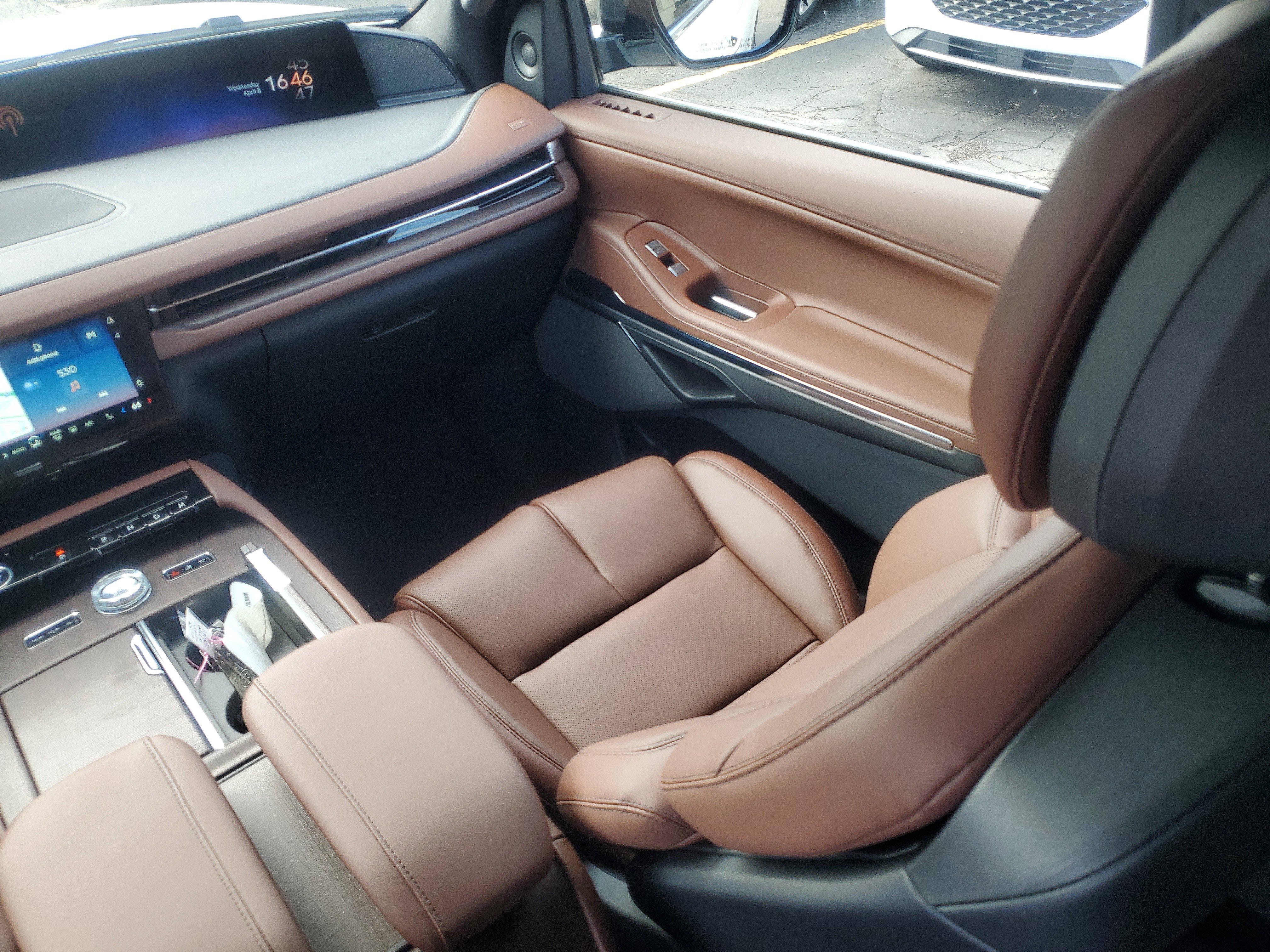 New 2026 Lincoln Navigator Reserve AWD/4WD image 25