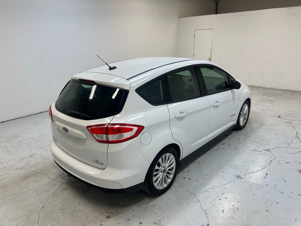Used 2017 Ford C-MAX SE image 2